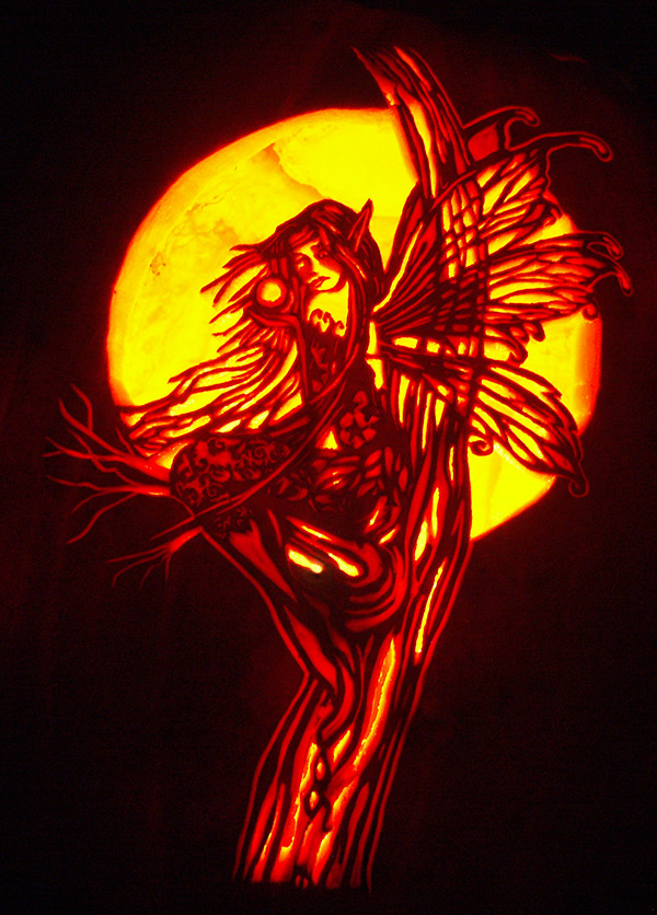 Pumpkin Carving: Molly Harrison's Autumn Red Fairy - Noel